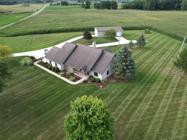 5050 S 700 E #57, Churubusco, IN 46723