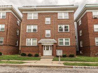 1117 W 40th St APT 3W, Kansas City, MO 64111