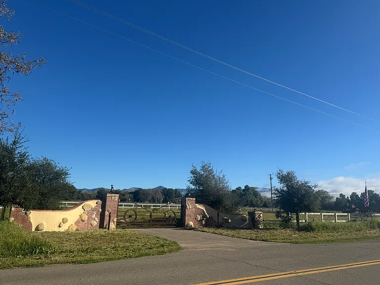 Roblar Ave — Photo 4