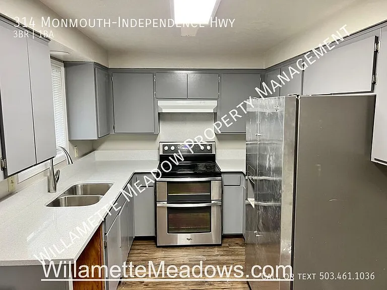 314 Monmouth Independence Hwy — Photo 4