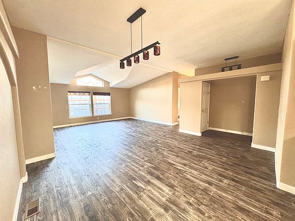 Living / Dining Room