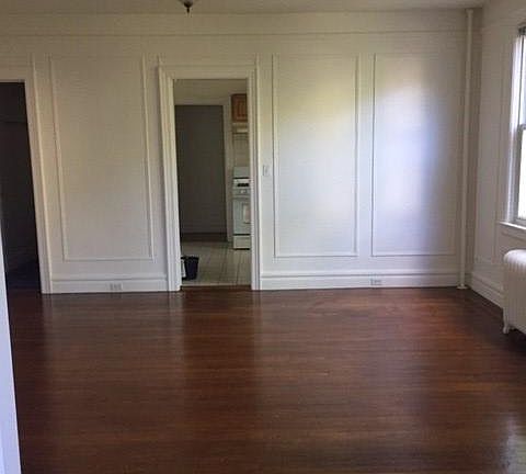5th image of 71 Cassilis Ave #2S