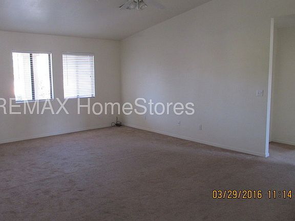3rd image of 1412 Cottonwood Dr