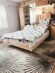 Sold by Maximillion Realty, Inc.