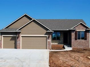 1515 Jason Dr, El Dorado, KS 67042