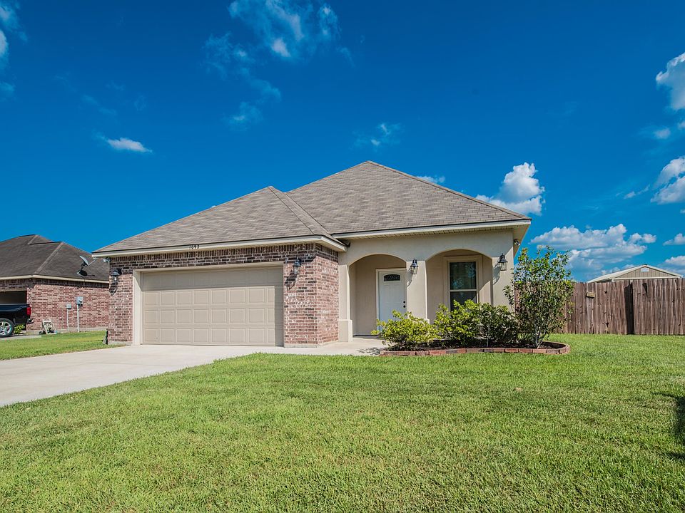1st image of 1092 Bridgetowne Ln
