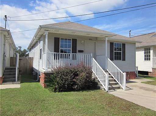 3rd image of 2238 New Orleans St