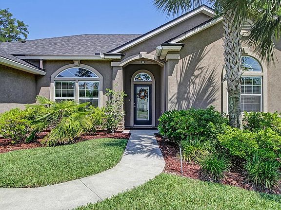 2nd image of 97515 Bluff View Cir