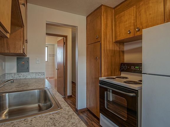 5th image of 3315 6th Ave APT 3