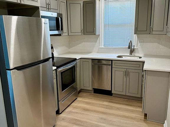 5th image of 656 Childs Ave #656CHILDS-