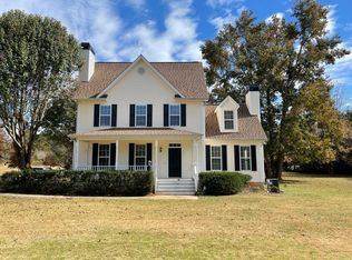 4564 Happy Valley Cir, Newnan, GA 30263