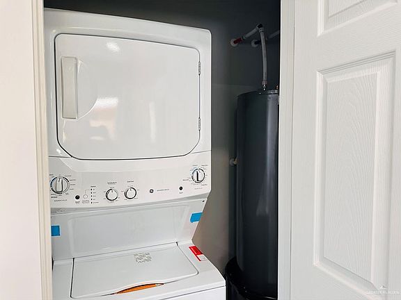 5th image of 2400 E San Andrea St #1