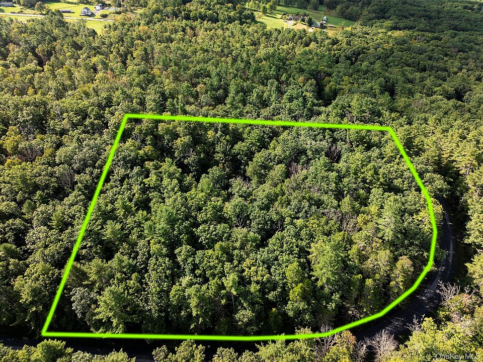 1st image of 83 Perry Pond Road