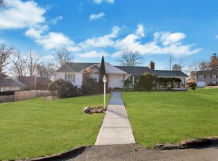 14 Sherwood Dr, Ramsey, NJ 07446