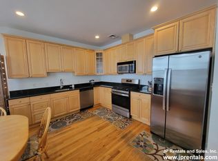 37 Fairmont St APT 1, Cambridge, MA 02139