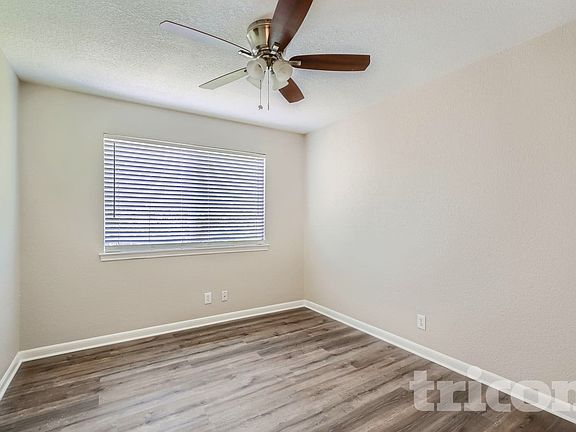 3rd image of 12430 Canyon Court Dr