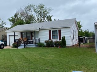 613 E Holman Ct, Midwest City, OK 73110