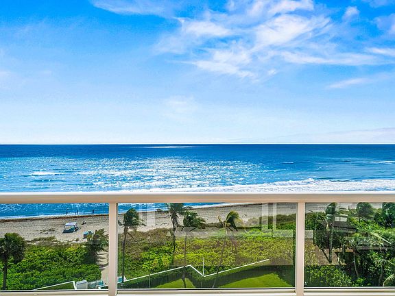 4th image of 700 S Ocean Boulevard #705