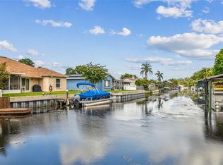 281 Maple Ave, Palm Harbor, FL 34684