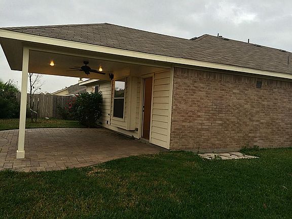 3rd image of 2311 Blue Reef Dr