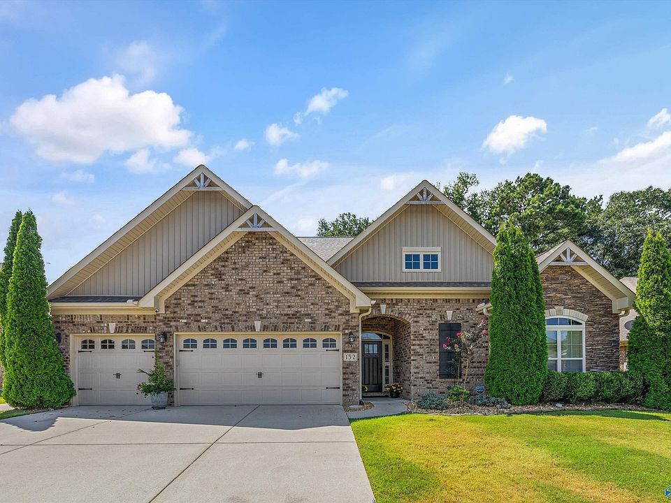 1st image of 152 Autumn Cove Dr
