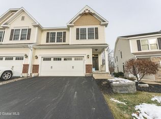 14 Andriana Ln, Albany, NY 12204