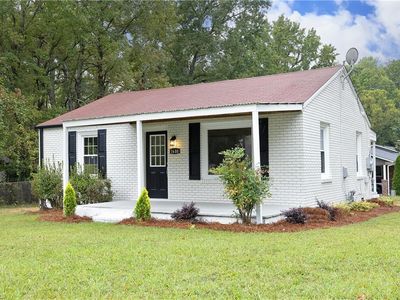 1600 Victory St, Greensboro, NC, 27407