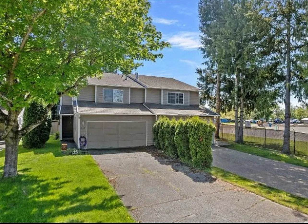 515 Alexander St — Photo 1