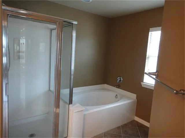 25254 Finchgrove Ln — Photo 19