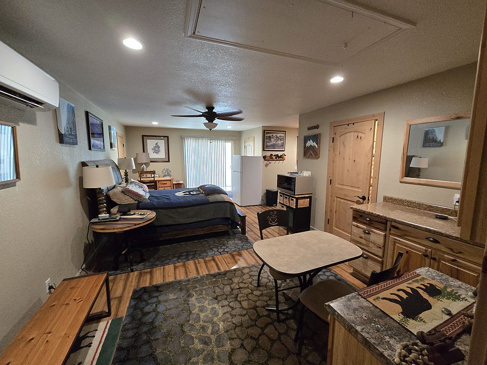 1st image of 4245 Indian Creek Dr