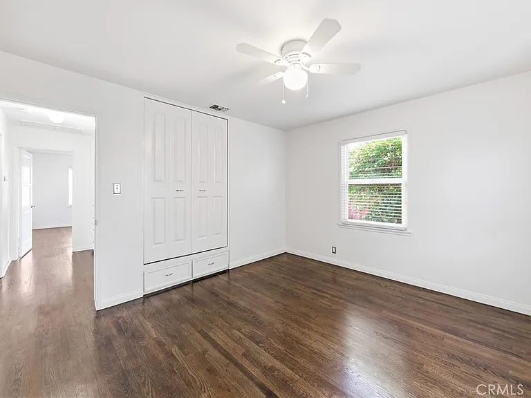 1415 E Walnut Ave — Photo 13