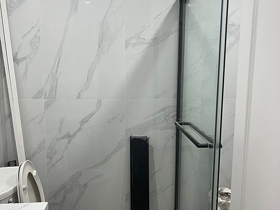 2nd image of 5930 Xenia St Floor 3