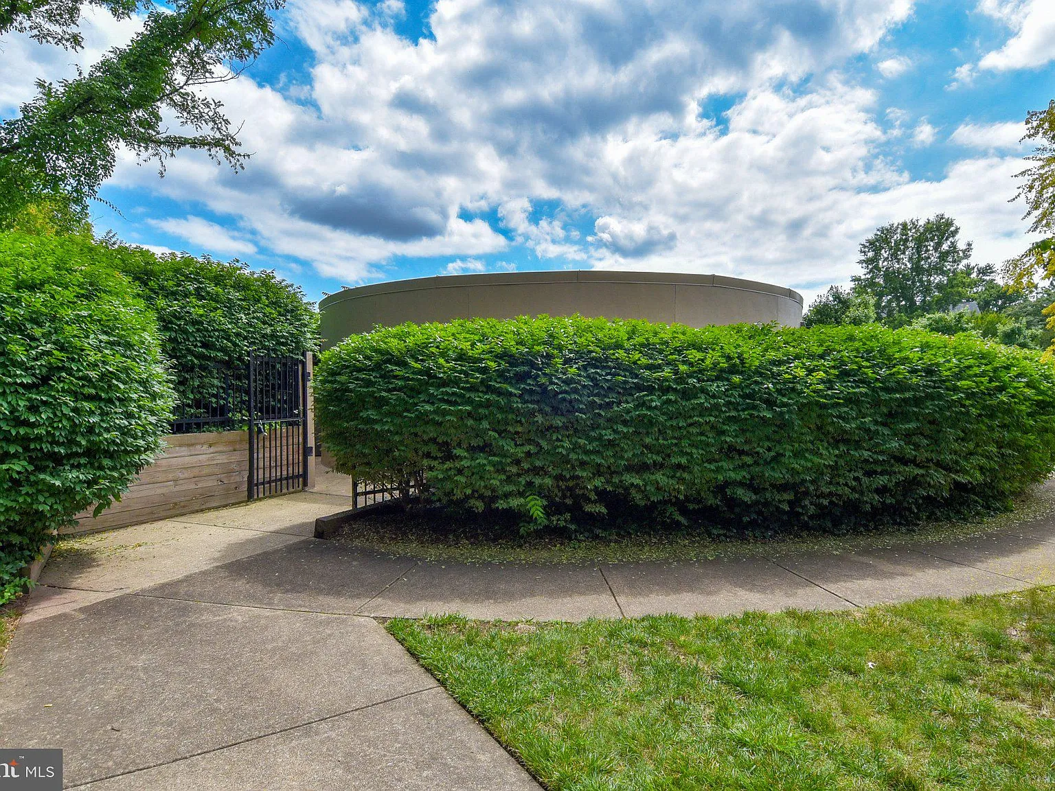 Belle View Condo — Photo 4