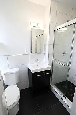 Rented by REAL New York | media 9