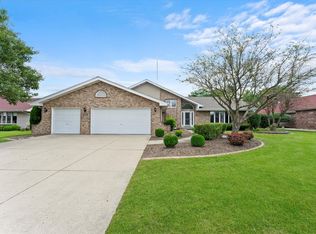19433 York Dr, Mokena, IL 60448