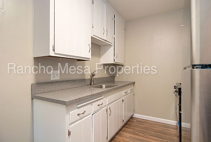 1st image of 2435 Kettner Blvd