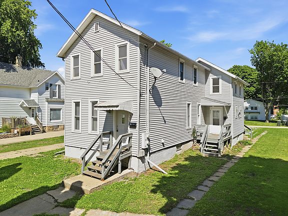 2nd image of 606 Avenue C