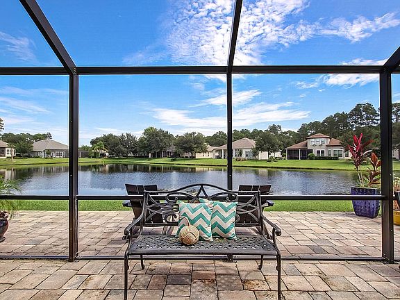 2nd image of 95051 Sunflower Ct