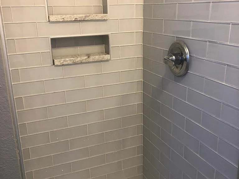 Second bathroom w newly glass tiled Shower
