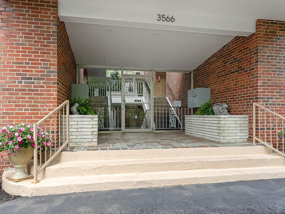 1st image of 3566 Amberacres Dr #5