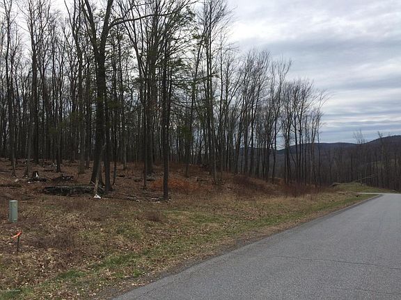 4th image of 71 Scenicview Dr