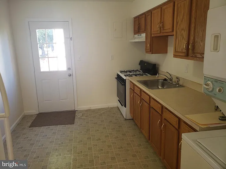 171 W Deen Ave — Photo 12