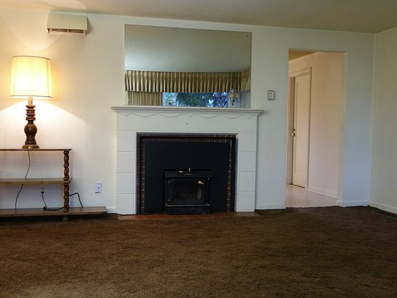 2nd image of 2438 S 121st St