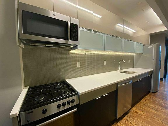 5th image of 867 De Kalb Ave #2DD