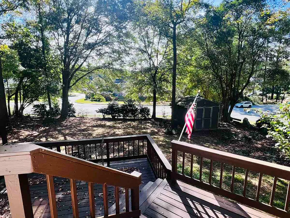 3664 Hearthstone Ct
