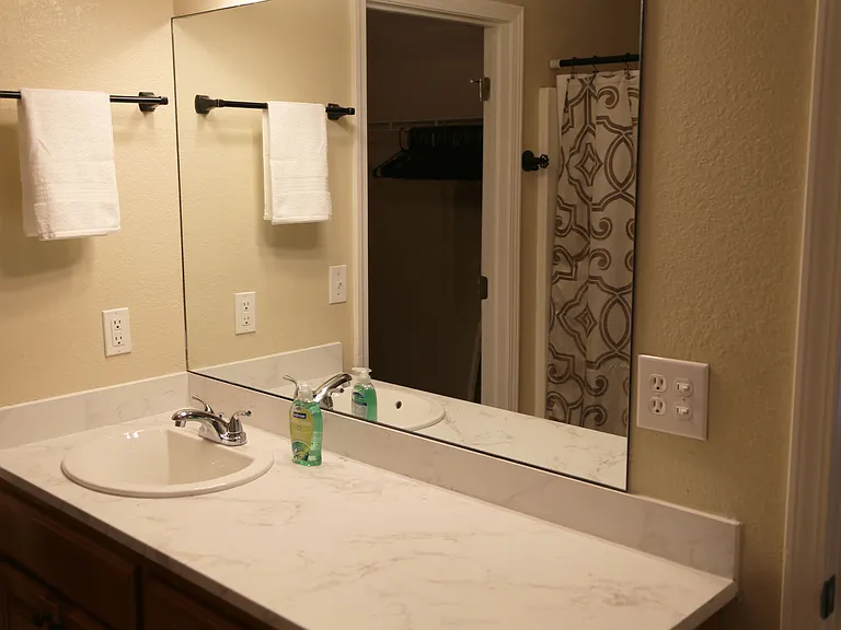 103 Grove Pointe Dr — Photo 11