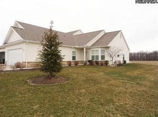 274 Legend Ln, Highland Heights, OH 44143