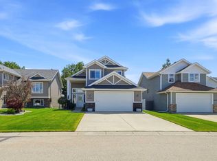 4603 Henners Point, Lacombe, AB T4L0C2