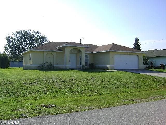 1st image of 409 NE 23rd Pl