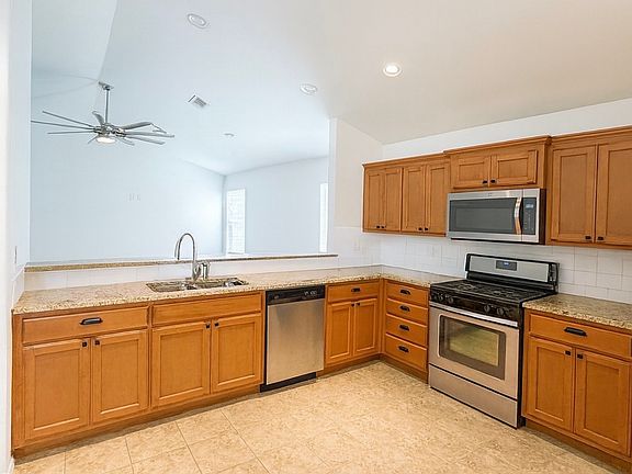 5th image of 10317 S Nathan St